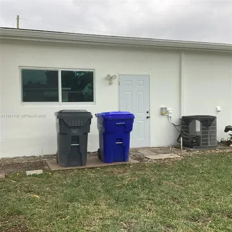 410 N 74th Avenue Hollywood FL 33024