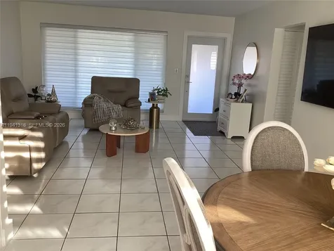 410 N 74th Avenue Hollywood FL 33024