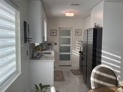 410 N 74th Avenue Hollywood FL 33024