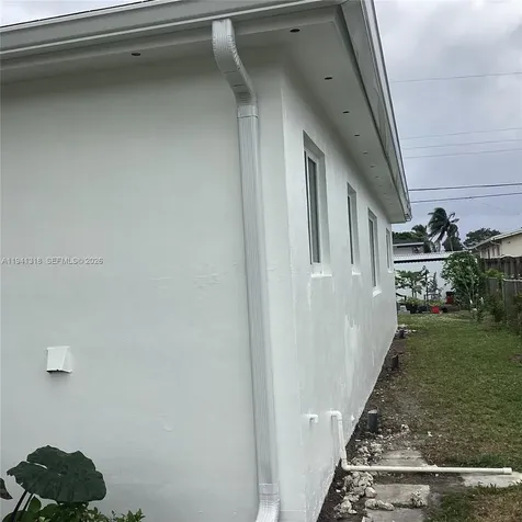 410 N 74th Avenue Hollywood FL 33024