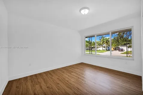 6828 NW 13th Street Plantation FL 33313
