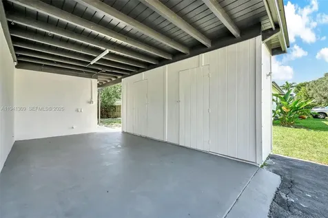 6828 NW 13th Street Plantation FL 33313