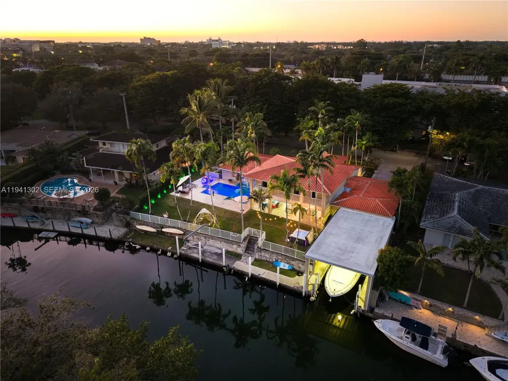 5343 Orduna Drive Coral Gables FL 33146