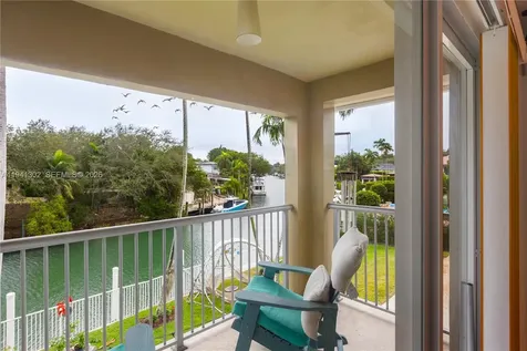 5343 Orduna Drive Coral Gables FL 33146