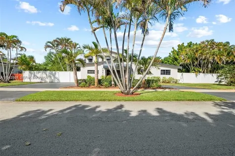 1841 NE 196th Terrace Miami FL 33179