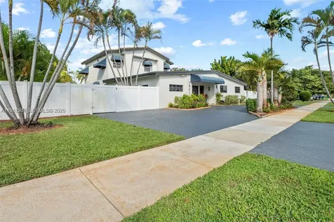 1841 NE 196th Terrace Miami FL 33179