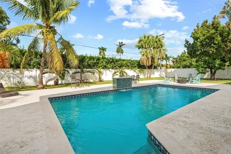 1841 NE 196th Terrace Miami FL 33179