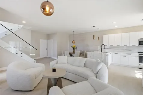 4250 NW 83rd Avenue Doral FL 33166