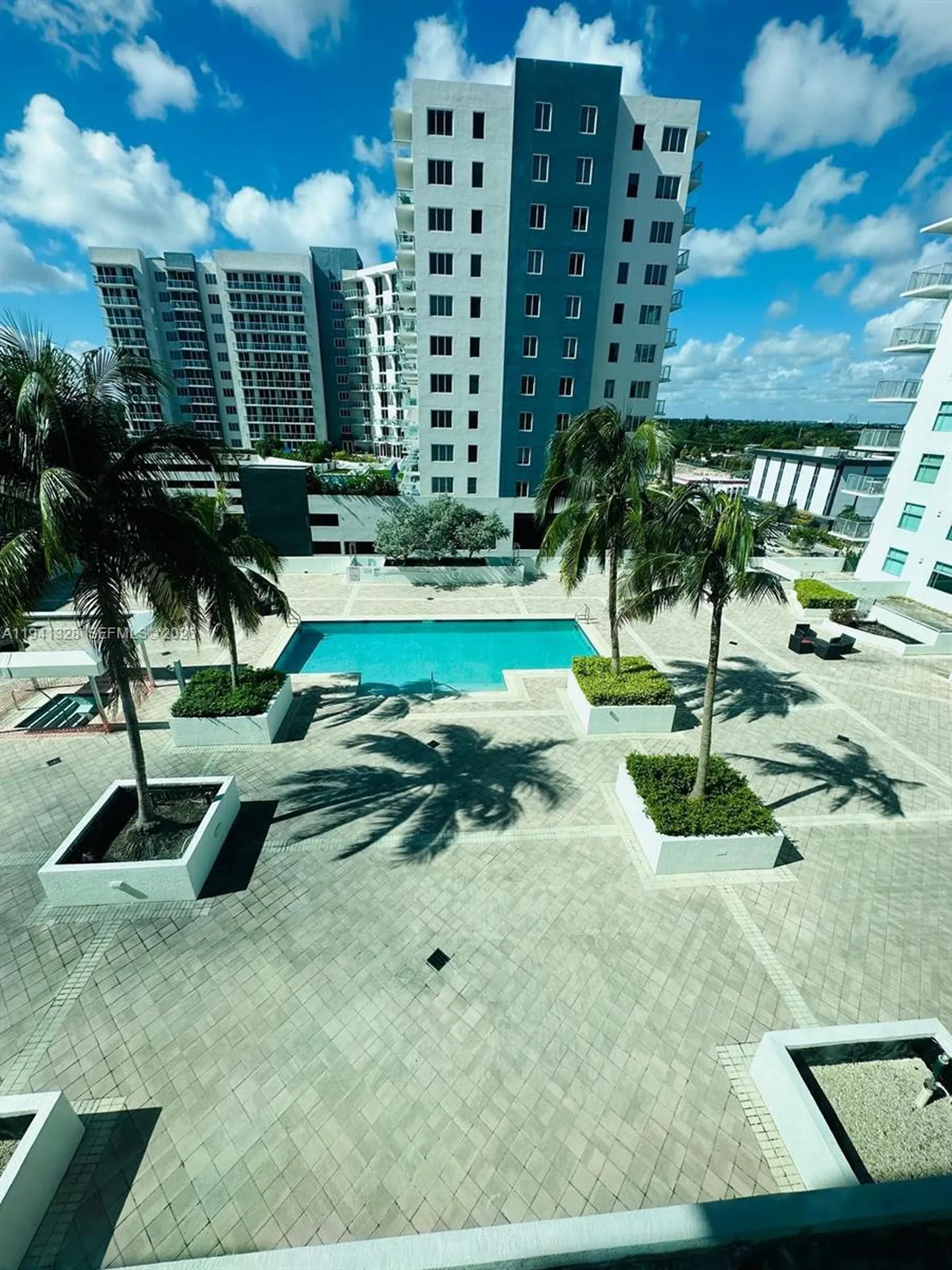140 S Dixie Highway Hollywood FL 33020