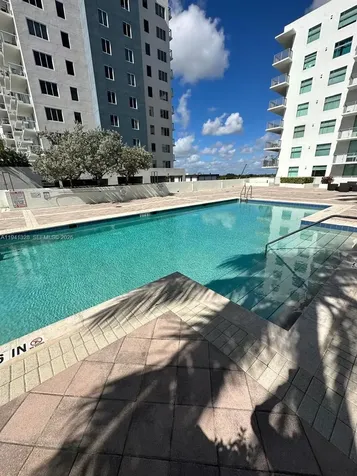 140 S Dixie Highway Hollywood FL 33020