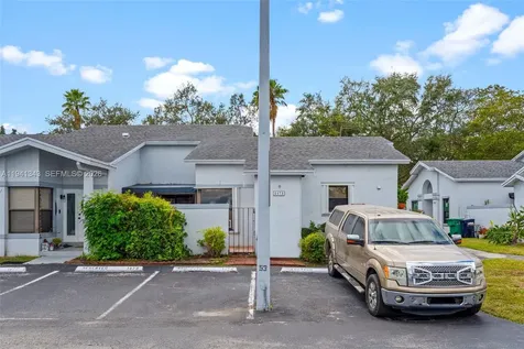 6476 SW 152nd Circle Place Miami FL 33193