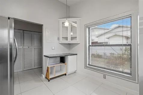 6476 SW 152nd Circle Place Miami FL 33193