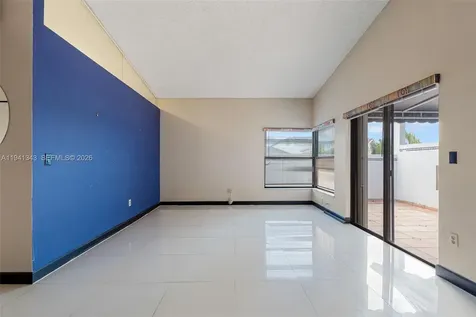 6476 SW 152nd Circle Place Miami FL 33193