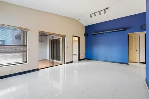 6476 SW 152nd Circle Place Miami FL 33193