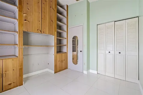 6476 SW 152nd Circle Place Miami FL 33193