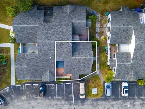 6476 SW 152nd Circle Place Miami FL 33193