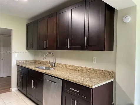 6105 Royal Poinciana Lane Tamarac FL 33319