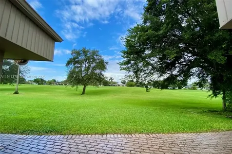 6105 Royal Poinciana Lane Tamarac FL 33319