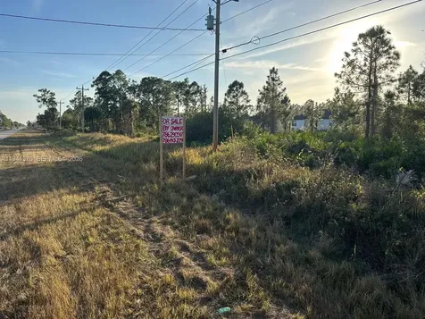 412 Columbus Boulevard Lehigh Acres FL 33974