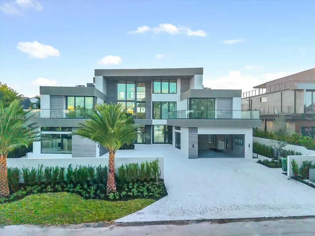 725 Middle River Drive Fort Lauderdale FL 33304