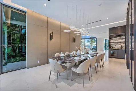725 Middle River Drive Fort Lauderdale FL 33304