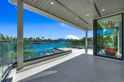 725 Middle River Drive Fort Lauderdale FL 33304