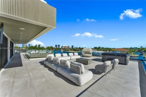 725 Middle River Drive Fort Lauderdale FL 33304