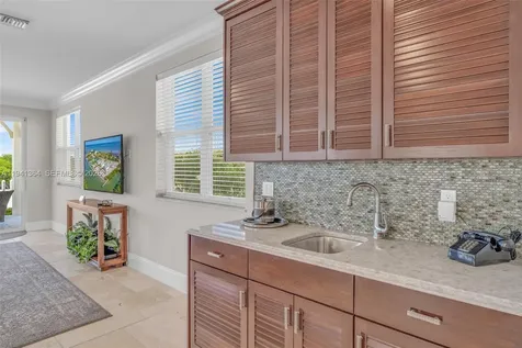 2394 Coco Plum Marathon FL 33050