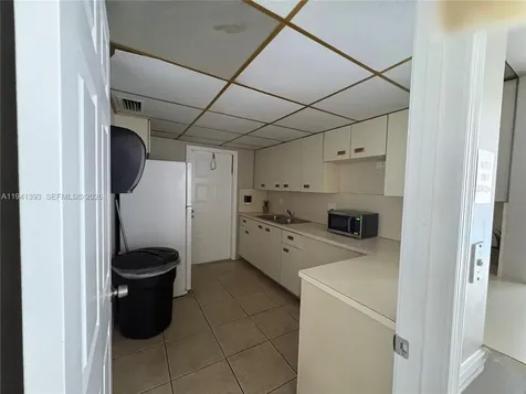 2602 NW 103rd Avenue Sunrise FL 33322