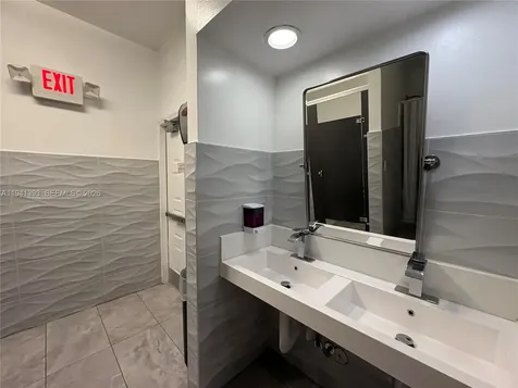 2602 NW 103rd Avenue Sunrise FL 33322