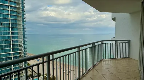 17375 Collins Avenue Sunny Isles Beach FL 33160