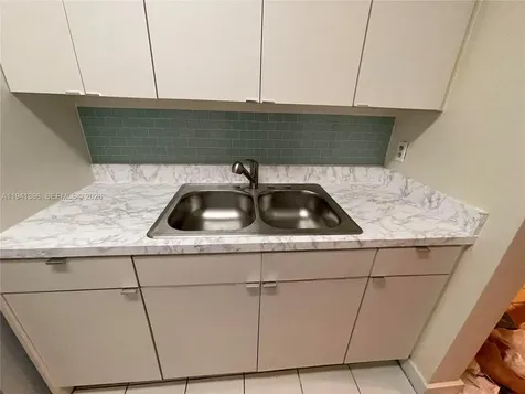 1450 Atlantic Shores Boulevard Hallandale Beach FL 33009