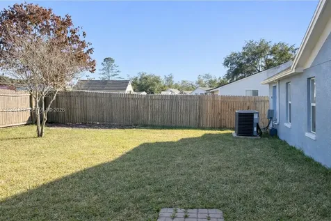 8225 Riverboat Drive Tampa FL 33637