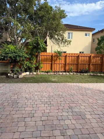 22547 SW 94th Path Cutler Bay FL 33190