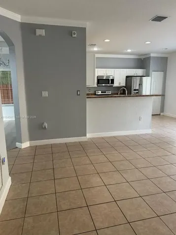 22547 SW 94th Path Cutler Bay FL 33190