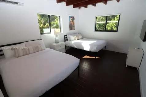 11534 NE 13th Avenue Miami FL 33161