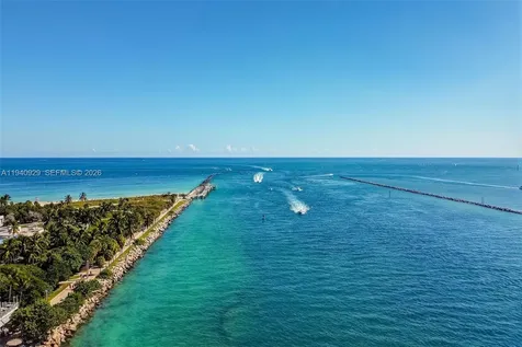 208 Jefferson Avenue Miami Beach FL 33139