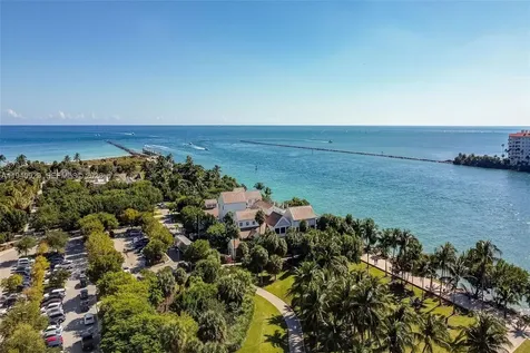 208 Jefferson Avenue Miami Beach FL 33139