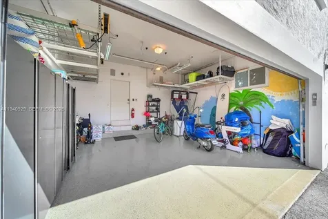 208 Jefferson Avenue Miami Beach FL 33139