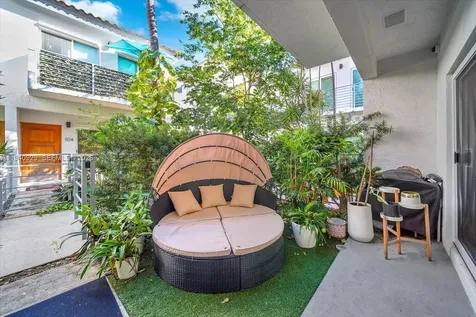 208 Jefferson Avenue Miami Beach FL 33139