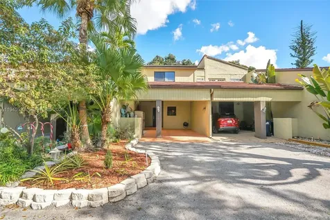 3865 Estepona Avenue Doral FL 33178