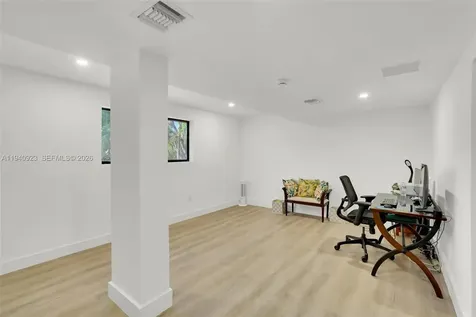 3865 Estepona Avenue Doral FL 33178
