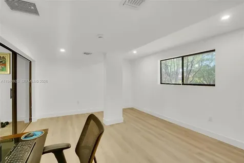 3865 Estepona Avenue Doral FL 33178