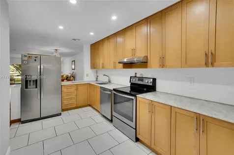 3865 Estepona Avenue Doral FL 33178