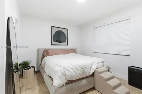 632 15th Street Miami Beach FL 33139