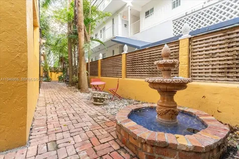632 15th Street Miami Beach FL 33139