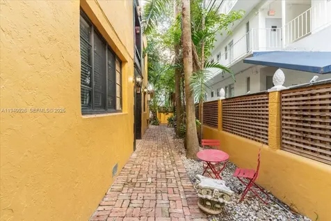 632 15th Street Miami Beach FL 33139