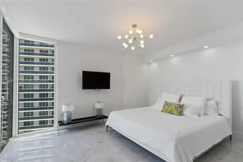 1800 S Ocean Drive Hallandale Beach FL 33009