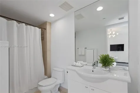 1800 S Ocean Drive Hallandale Beach FL 33009