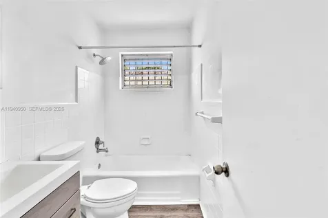 5800 NE 3rd Avenue Miami FL 33137